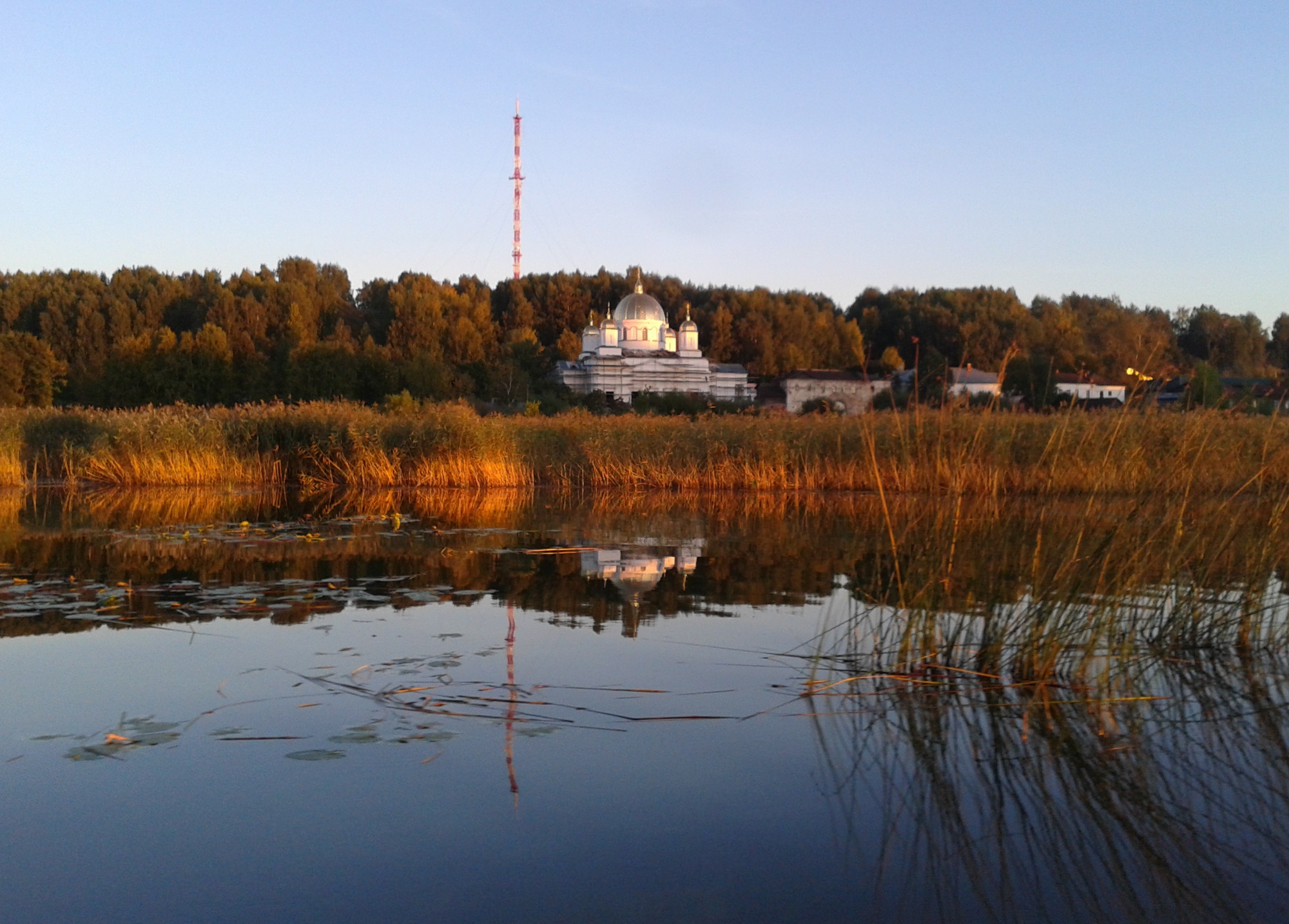 Галичское озеро в Костроме