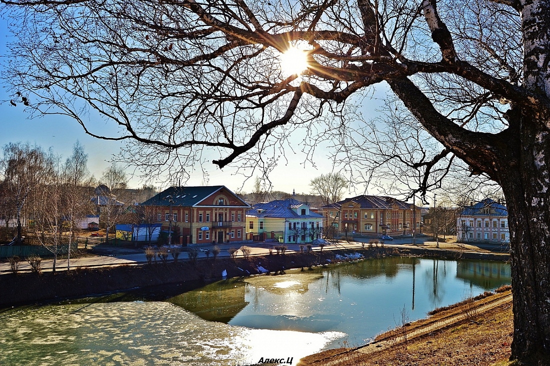 улица Клары Цеткин, улица Ленина, городской пруд