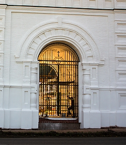 Святые врата Староторжского монастыря